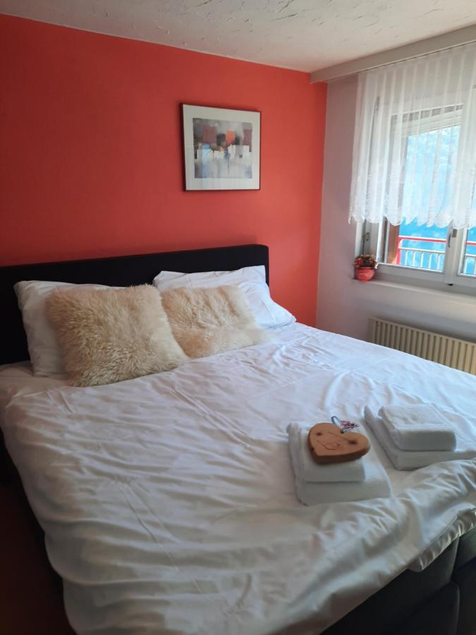 Bergbeiz Morgenrot B&B Embd ภายนอก รูปภาพ